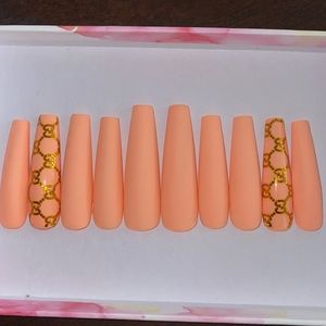 Perfectly Peach Press On Nails
